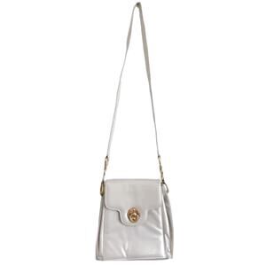 Stuart Weitzman Boxy Pearl Flat and Chain Crossbody Bag Purse White Gold Small